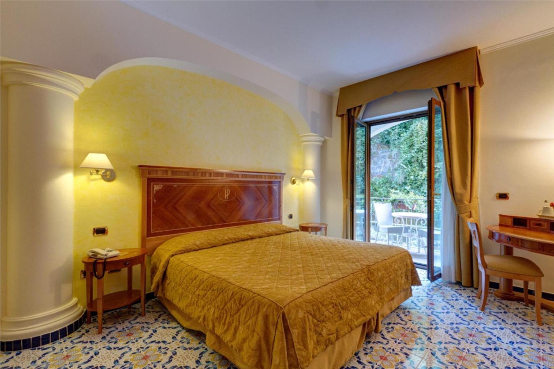 Grand Hotel President Sorrento Room photo